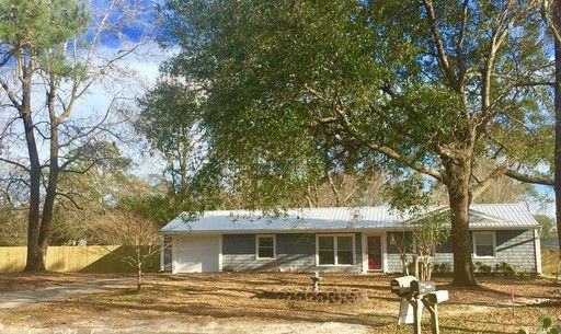 306 Sussex Ct - Photo 2 of 15