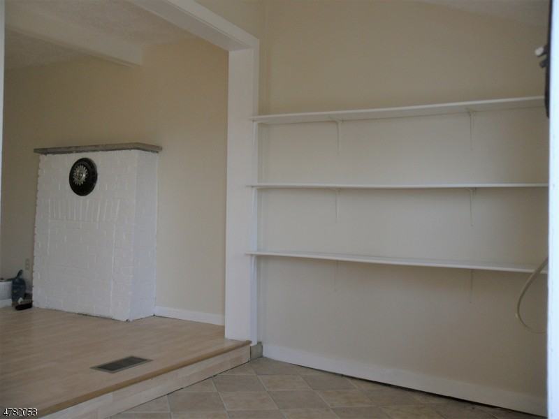 11 Lakeview Ave - Photo 3 of 13