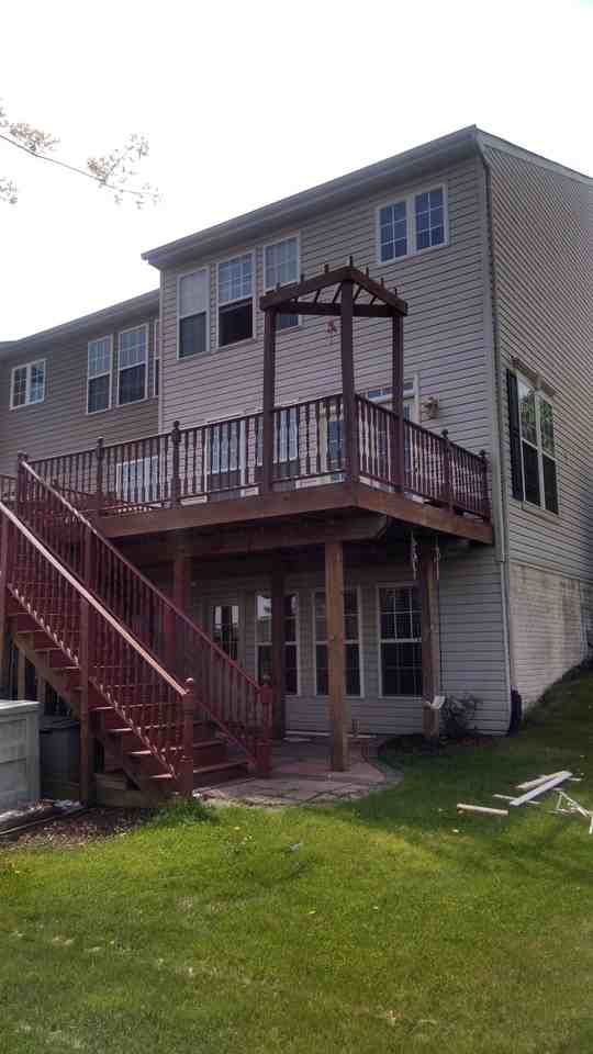 10710 Enfield Dr - Photo 3 of 22