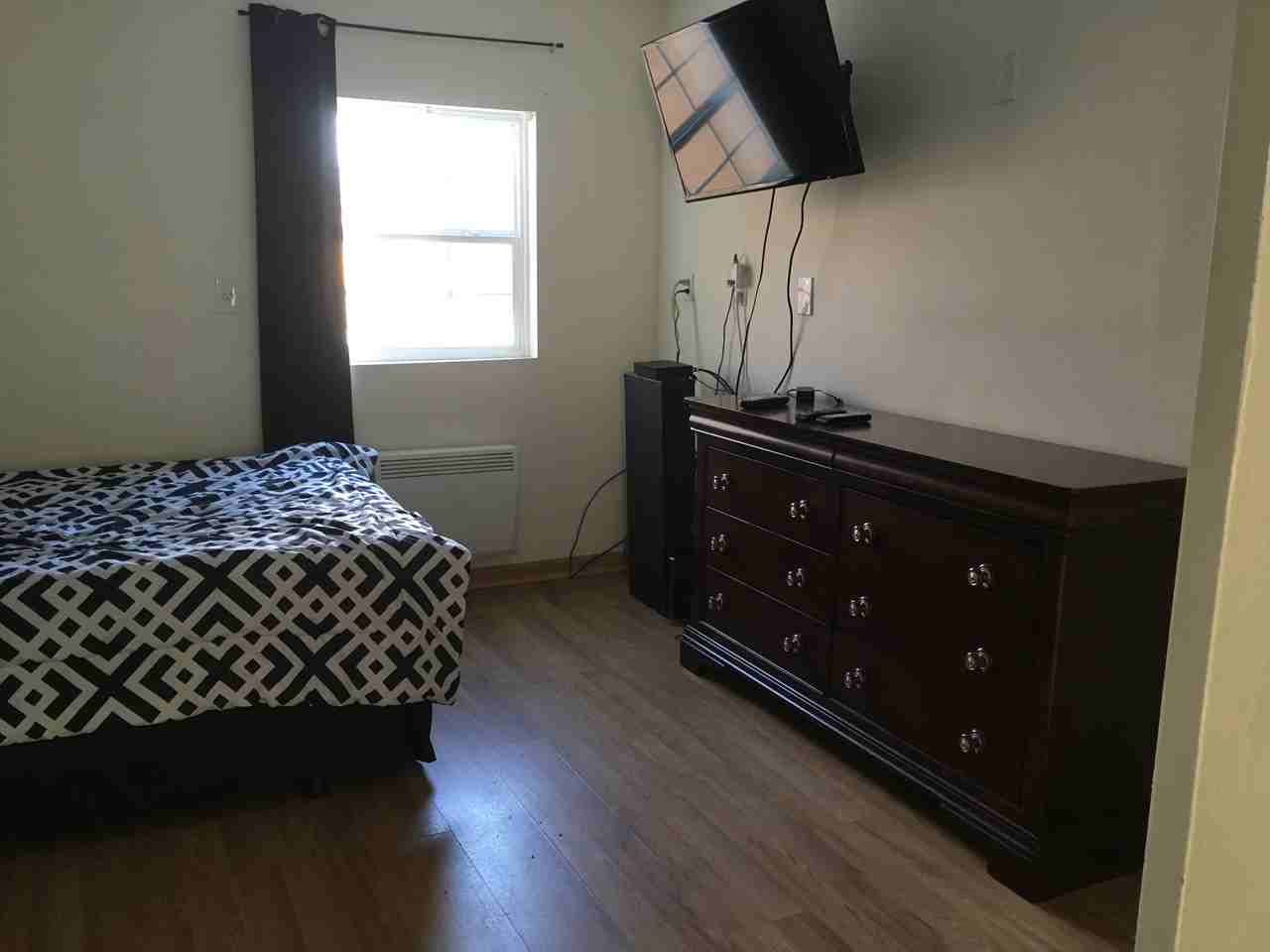 25722 ny 12 - Photo 2 of 6