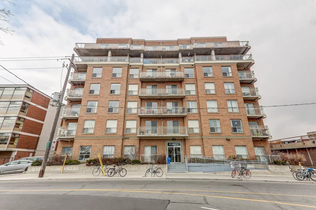 11 Christie Street #207