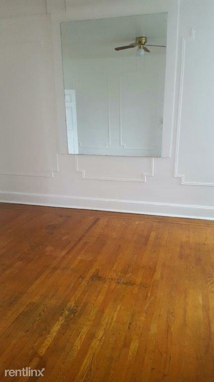 2322 Ocala Ave - Photo 3 of 11