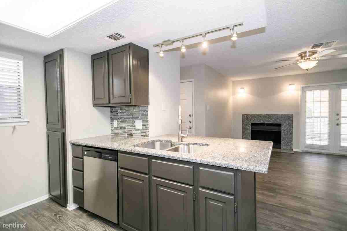 Thousand Oaks and Henderson Pass - Photo 3 of 10