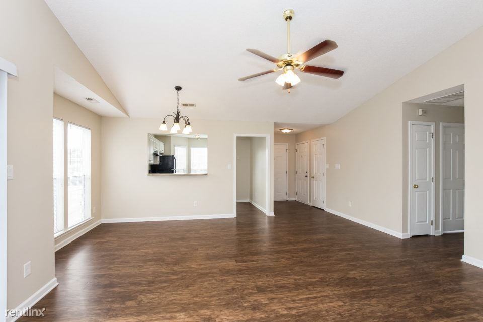 5428 Timbertop Ln - Photo 3 of 17