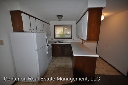 1122 Hines St. SE - Photo 2 of 10