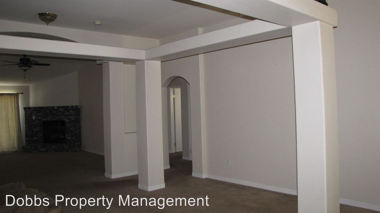 3401 Villa Lante St - Photo 3 of 20