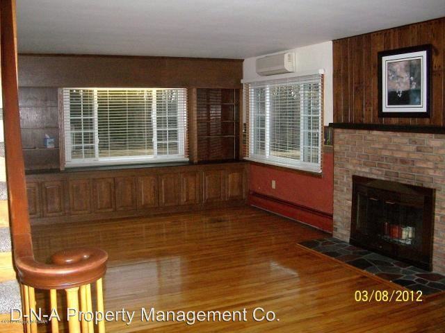 543 5 Points Richmond Rd - Photo 2 of 8