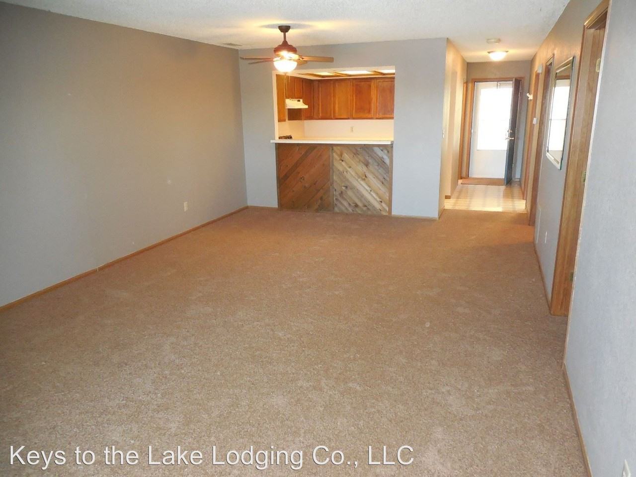 251 Maple Rd #F2D - Photo 3 of 17