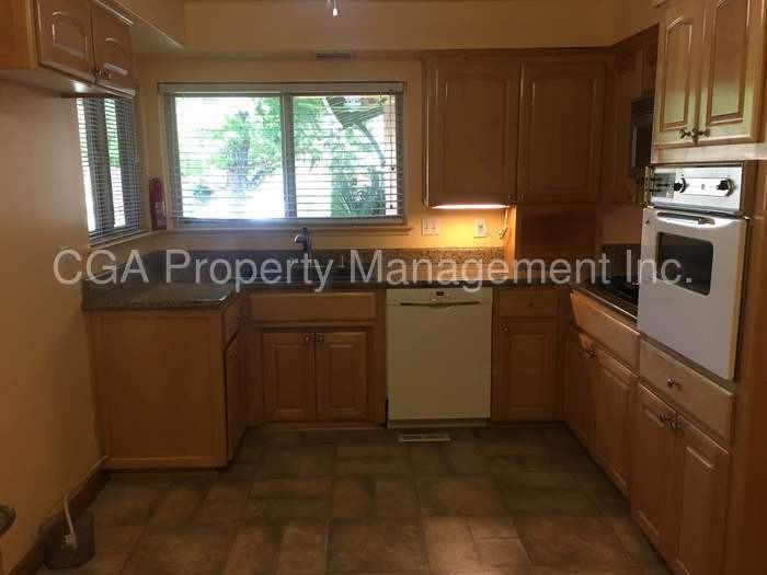 6138 Cherrelyn Way - Photo 2 of 12
