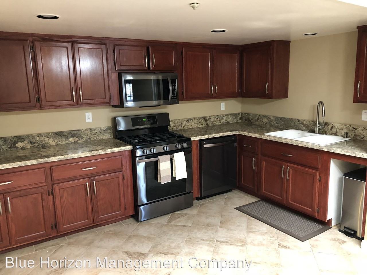 887 Linden Avenue - Photo 2 of 14