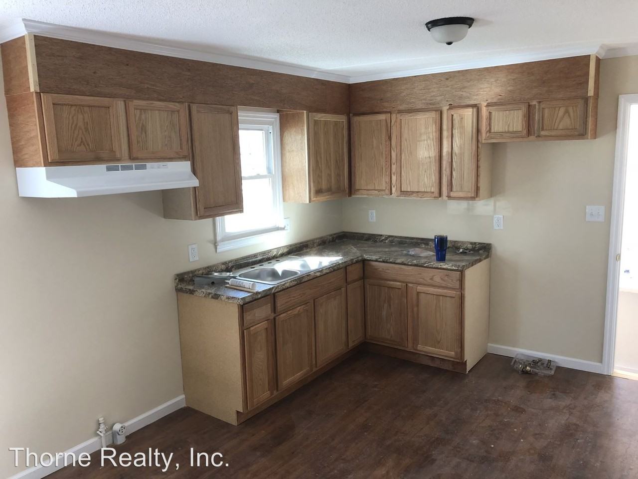 707 Ward Dr - Photo 2 of 6