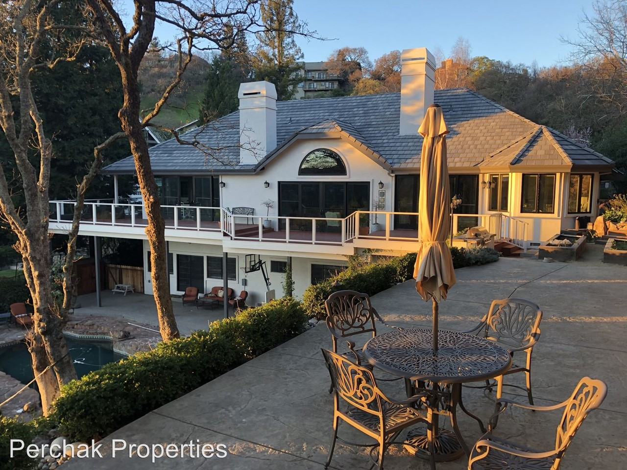 15 Inverrary Ln - Photo 2 of 28