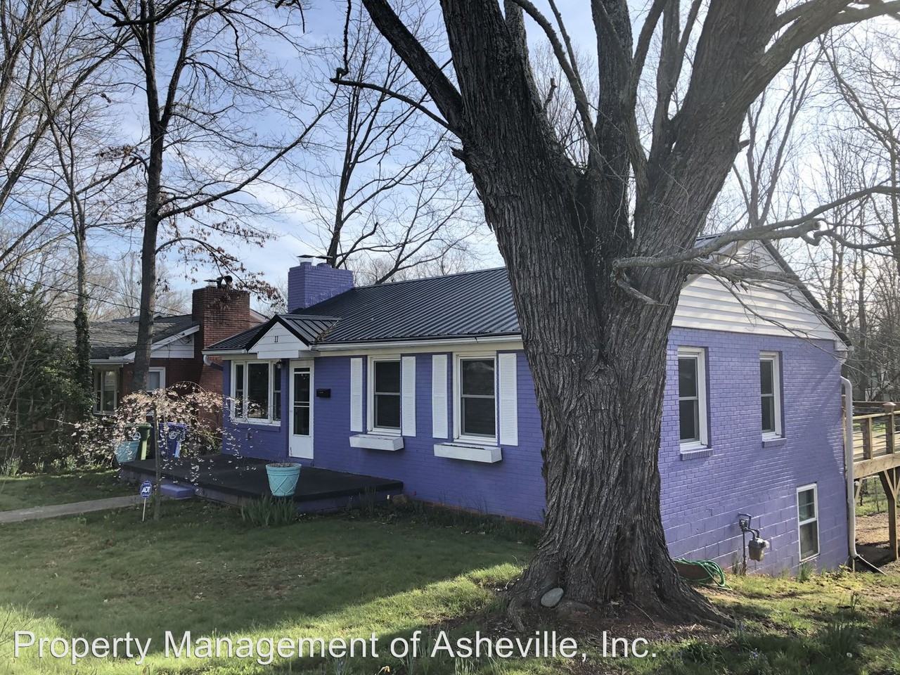 11 Oakwood St - Photo 2 of 19