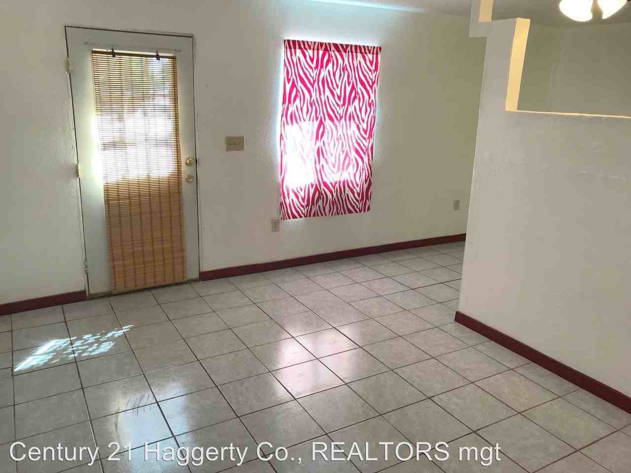 101 El Pinon Dr - Photo 2 of 12