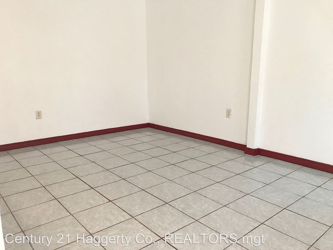 101 El Pinon Dr - Photo 3 of 12