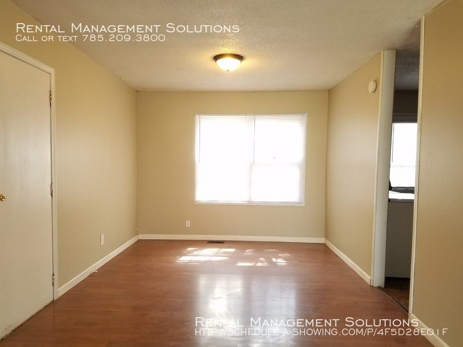 1708 Brook St - Photo 3 of 8