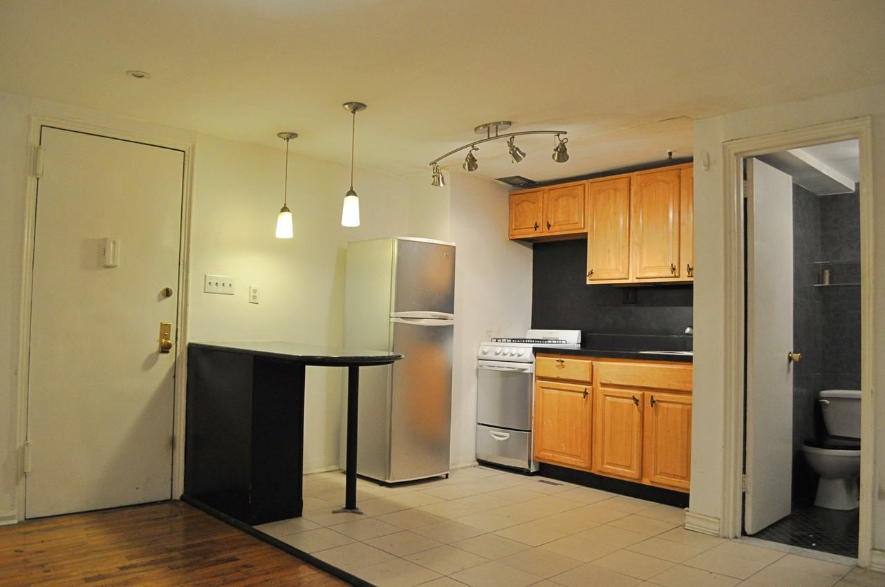 171 Washington Park #1 - Photo 2 of 7