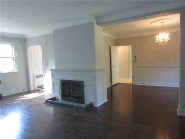 180 Strathgowan Avenue - Photo 2 of 15