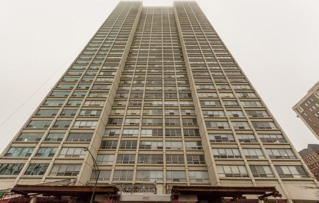 1700 E 56th St #1101