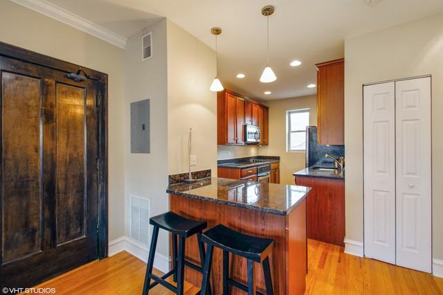 1930 W Addison St #2S - Photo 3 of 10