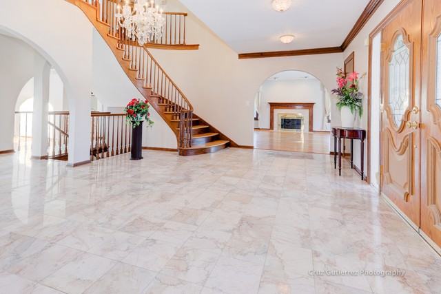 30 N Liberty Dr - Photo 3 of 31