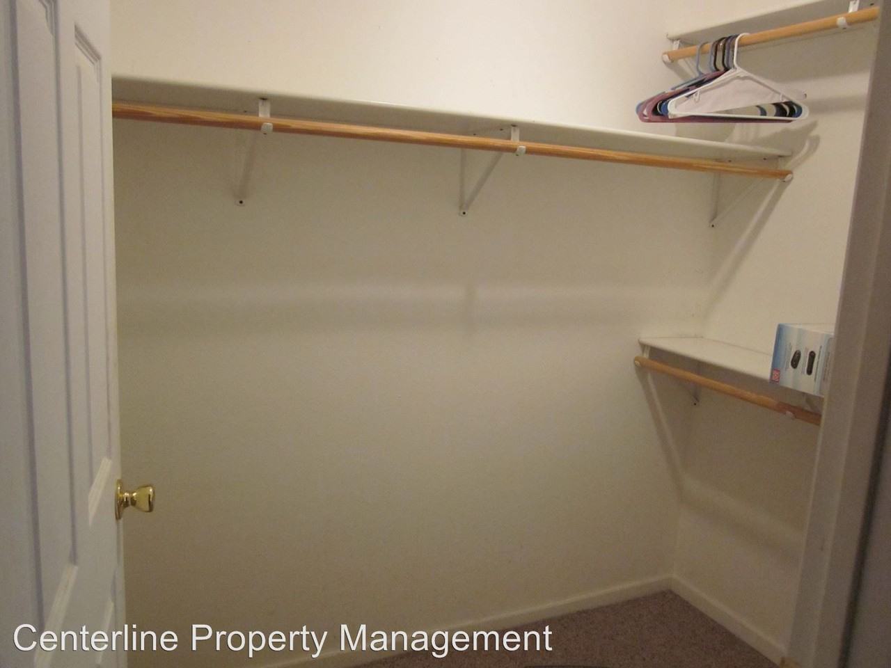 610 Thurston - Photo 3 of 11