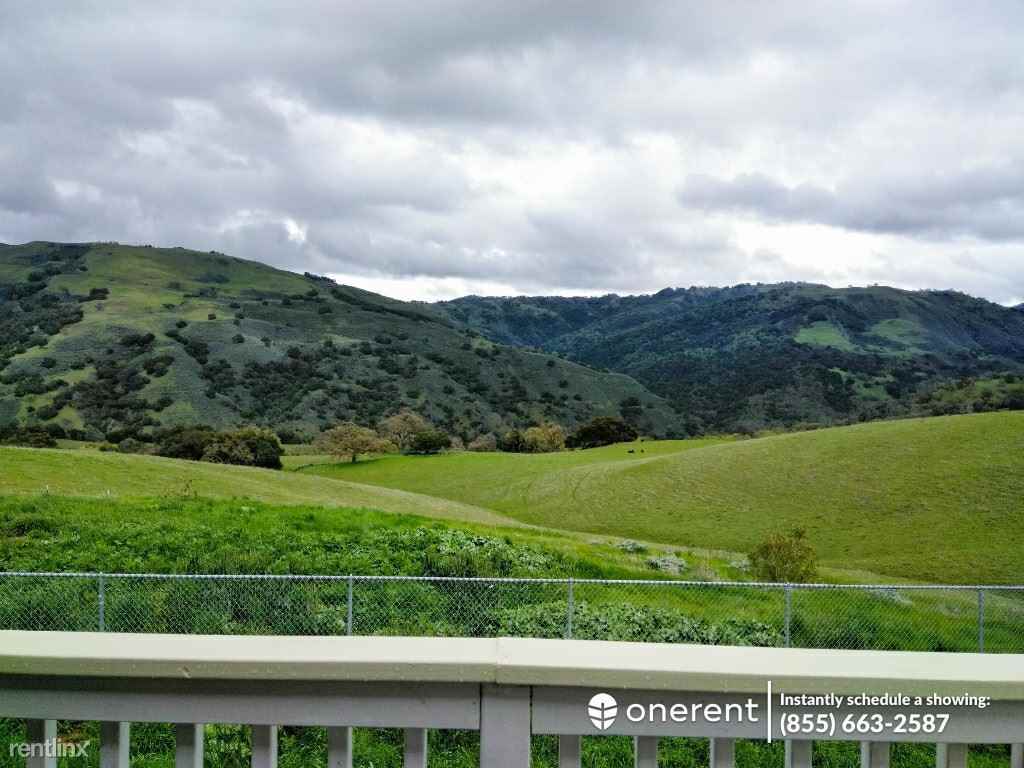 16280 Oak Canyon Dr - Photo 2 of 17