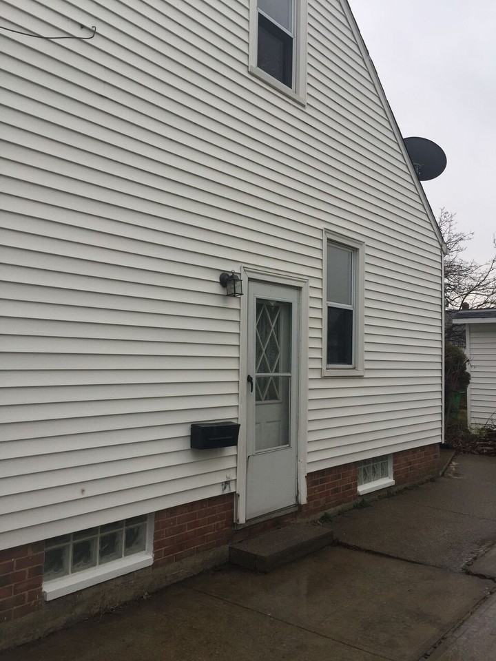 876 E 209th St - Photo 2 of 25