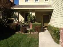 2061 Newton Dr - Photo 3 of 7