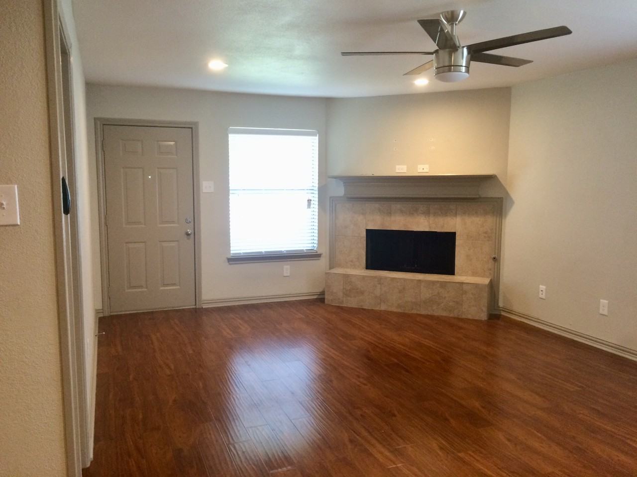 1419 South Story Road - Photo 2 of 7