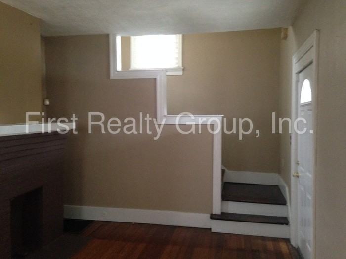217 Reisinger Ave - Photo 3 of 7