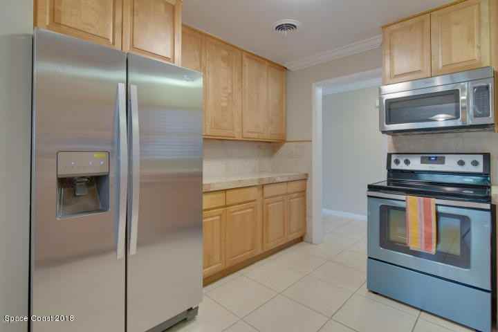 200 2nd Ave - Photo 3 of 5