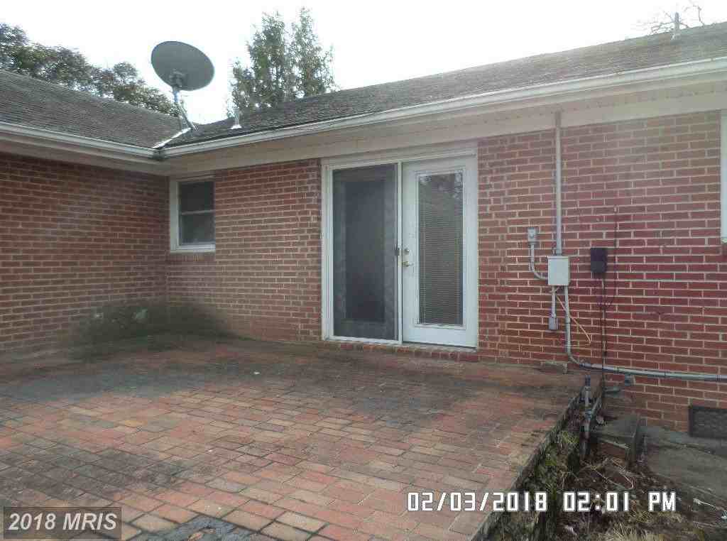 300 Paynor Ave - Photo 3 of 7