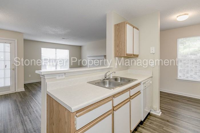 110 Wild Forest Dr - Photo 3 of 5
