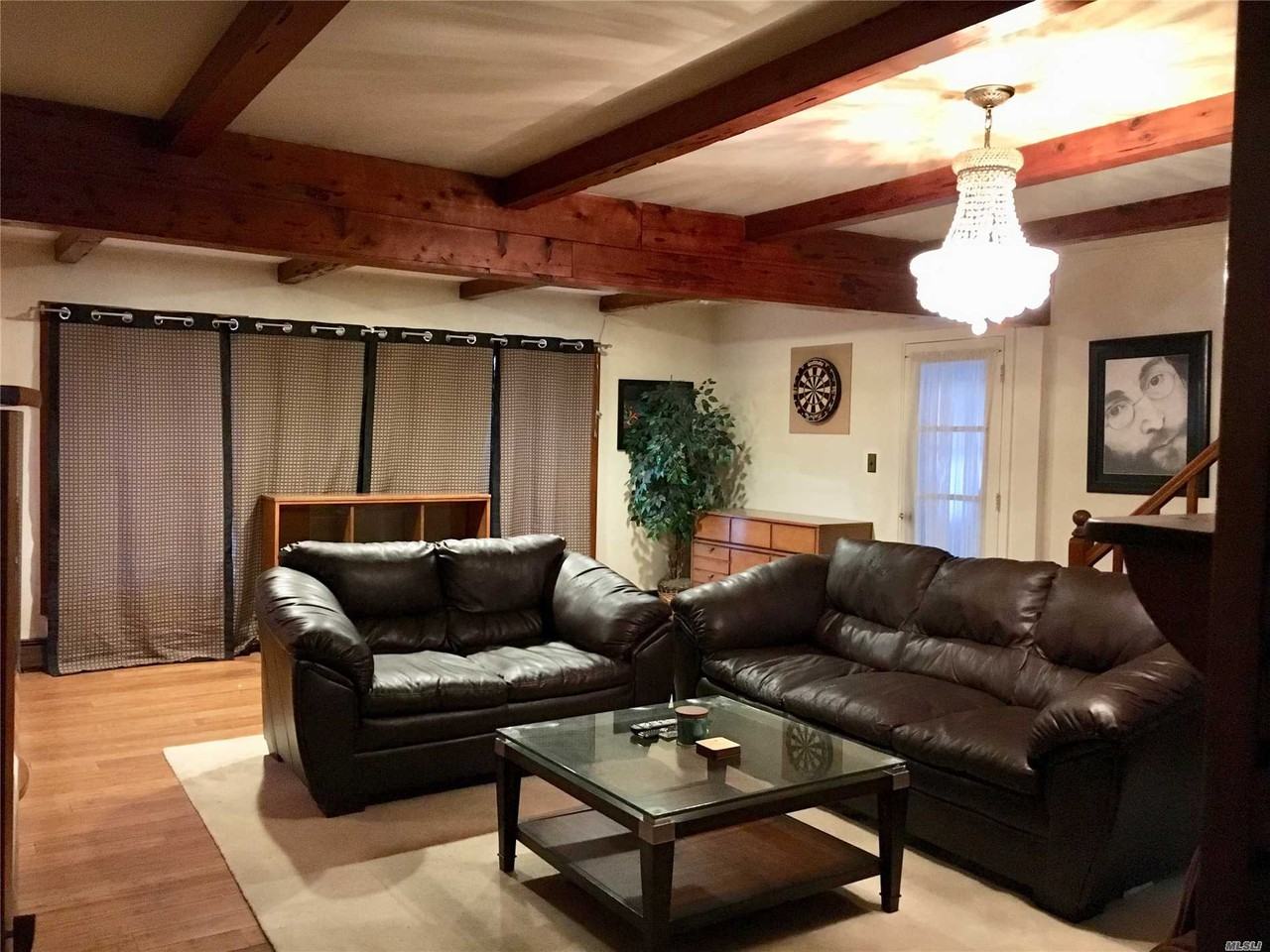 49 W Cabot Ln - Photo 2 of 9