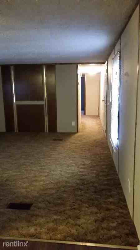 1014 Earnest Rd - Photo 3 of 8