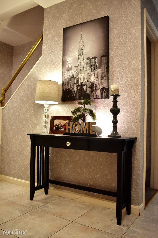 6 Montford Ct - Photo 3 of 5