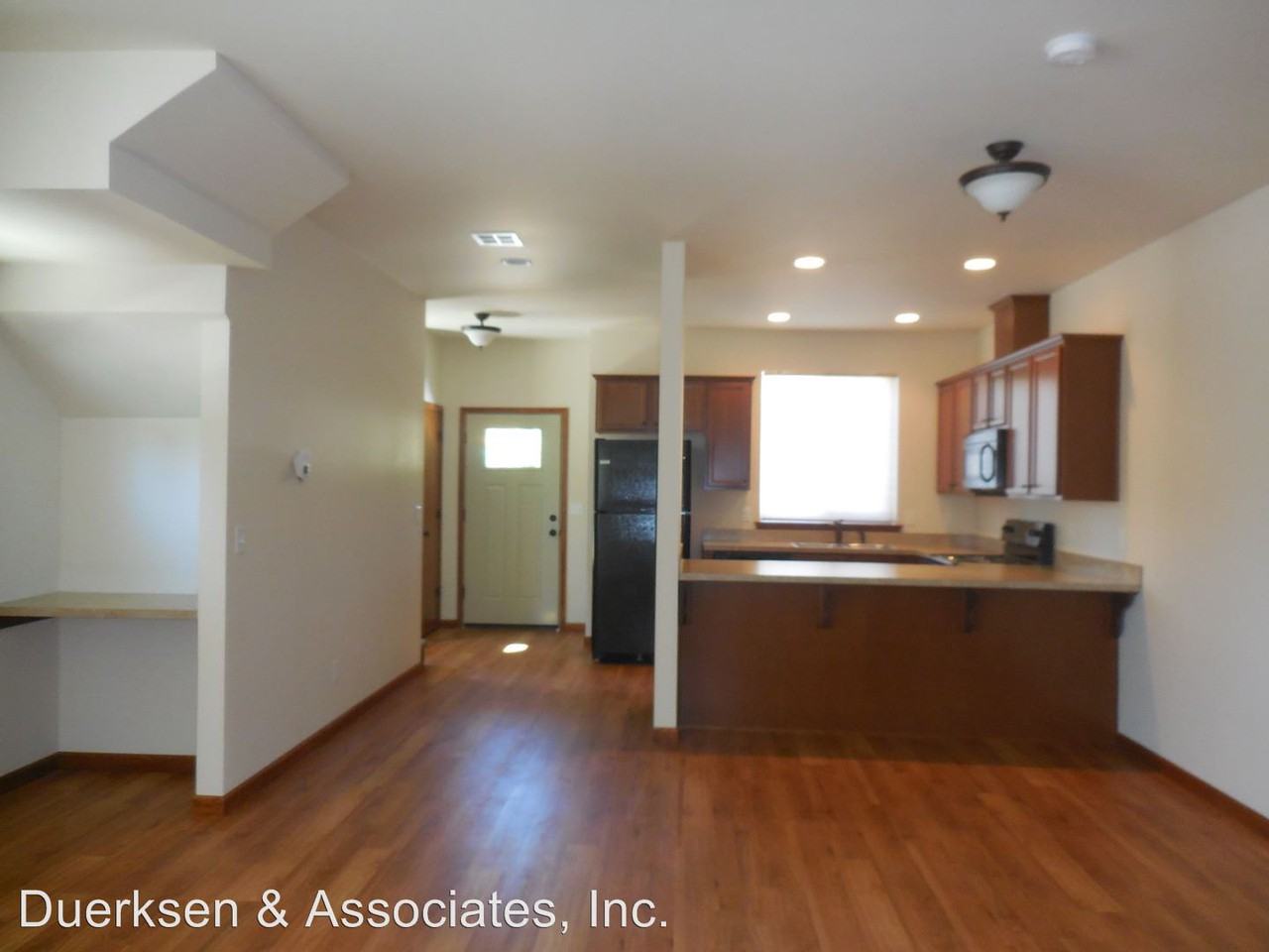 1645-1649 NW Kings & 2092 NW Arthur - Photo 2 of 8