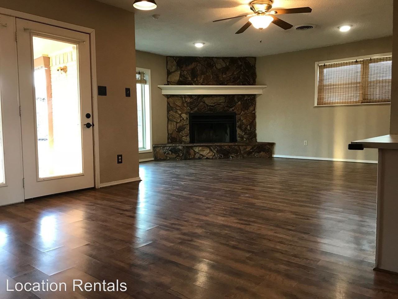 1712 E Reppto St - Photo 3 of 12