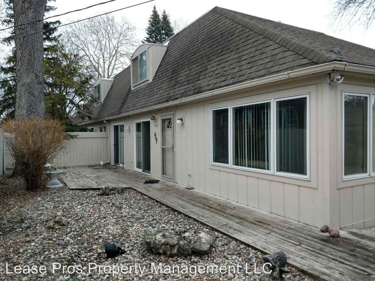 865 St Clair Ave - Photo 2 of 12
