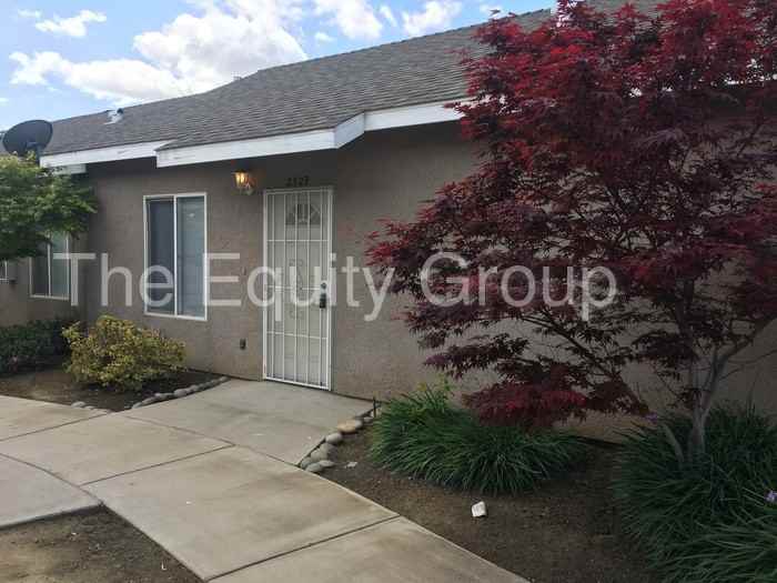 2329 W Sunnyside Ave - Photo 2 of 15