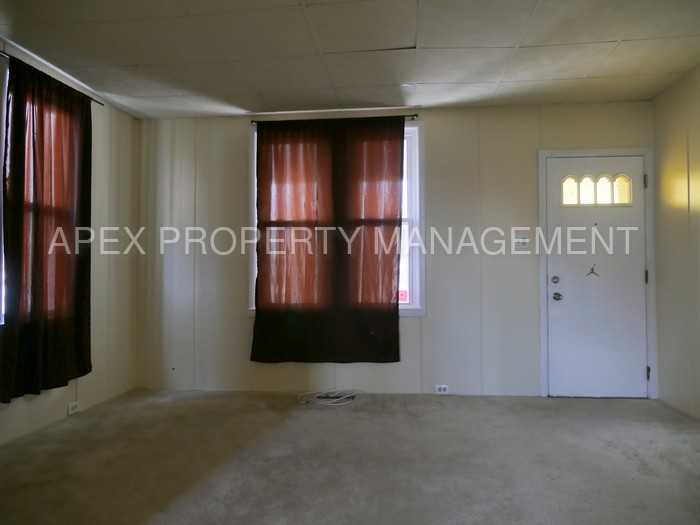 208 Filmore St - Photo 2 of 9