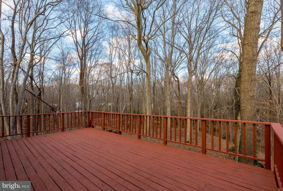 39465 Oak Ct - Photo 2 of 25
