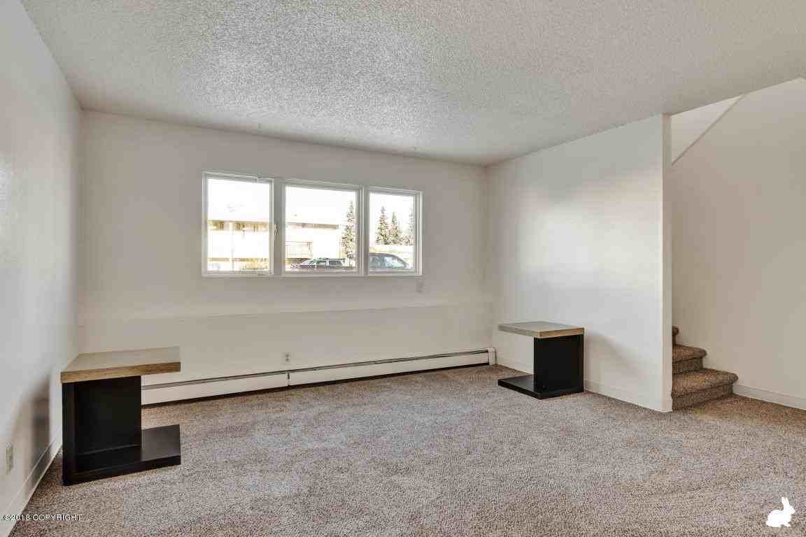 444 Price St - Photo 2 of 22