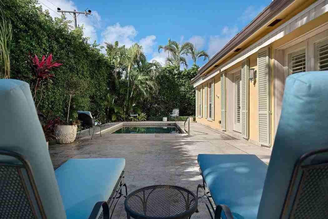 224 Sandpiper Dr - Photo 3 of 8