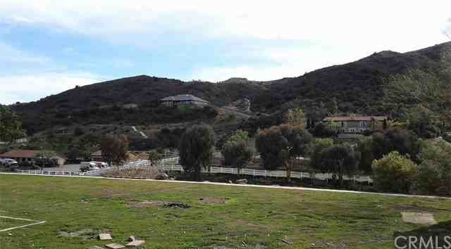 22055 Alameda Del Monte - Photo 3 of 21