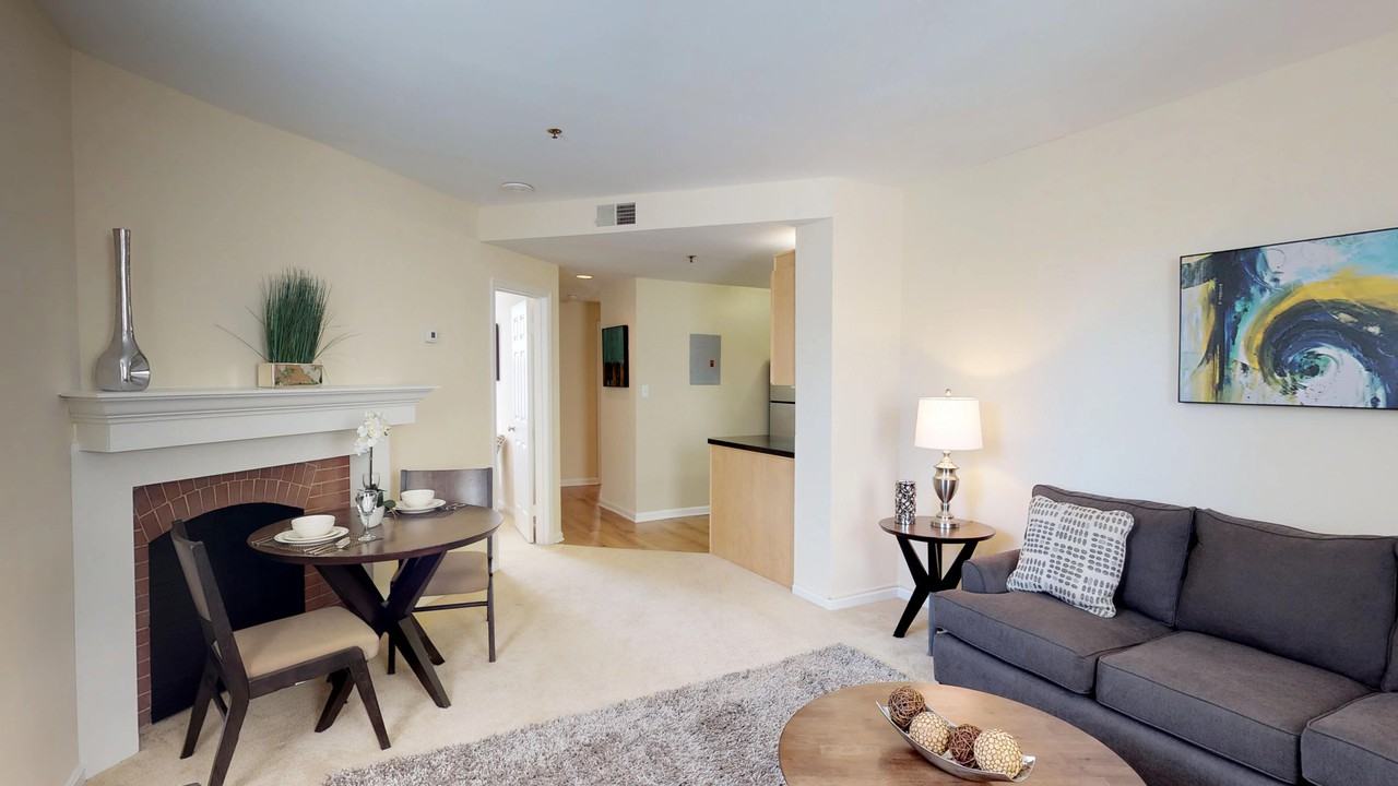 The Mount Royal - Photo 7 of 32