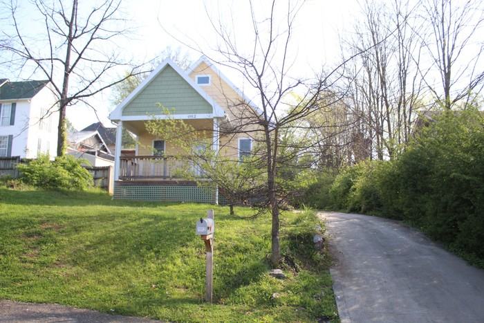 1912 Luttrell St - Photo 2 of 27