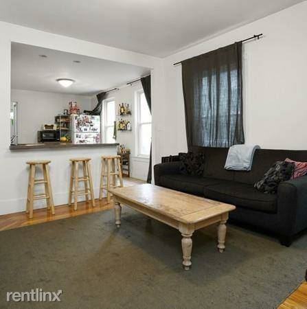 10 Cutter Ave - Photo 2 of 12