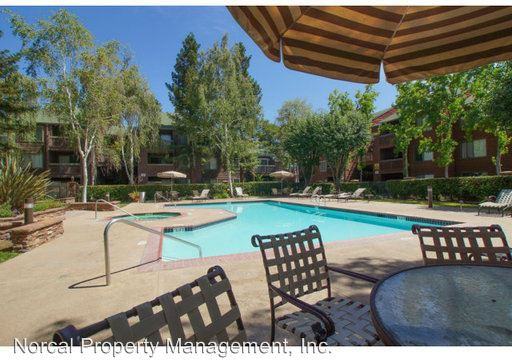 1156 Yarwood Ct - Photo 3 of 10